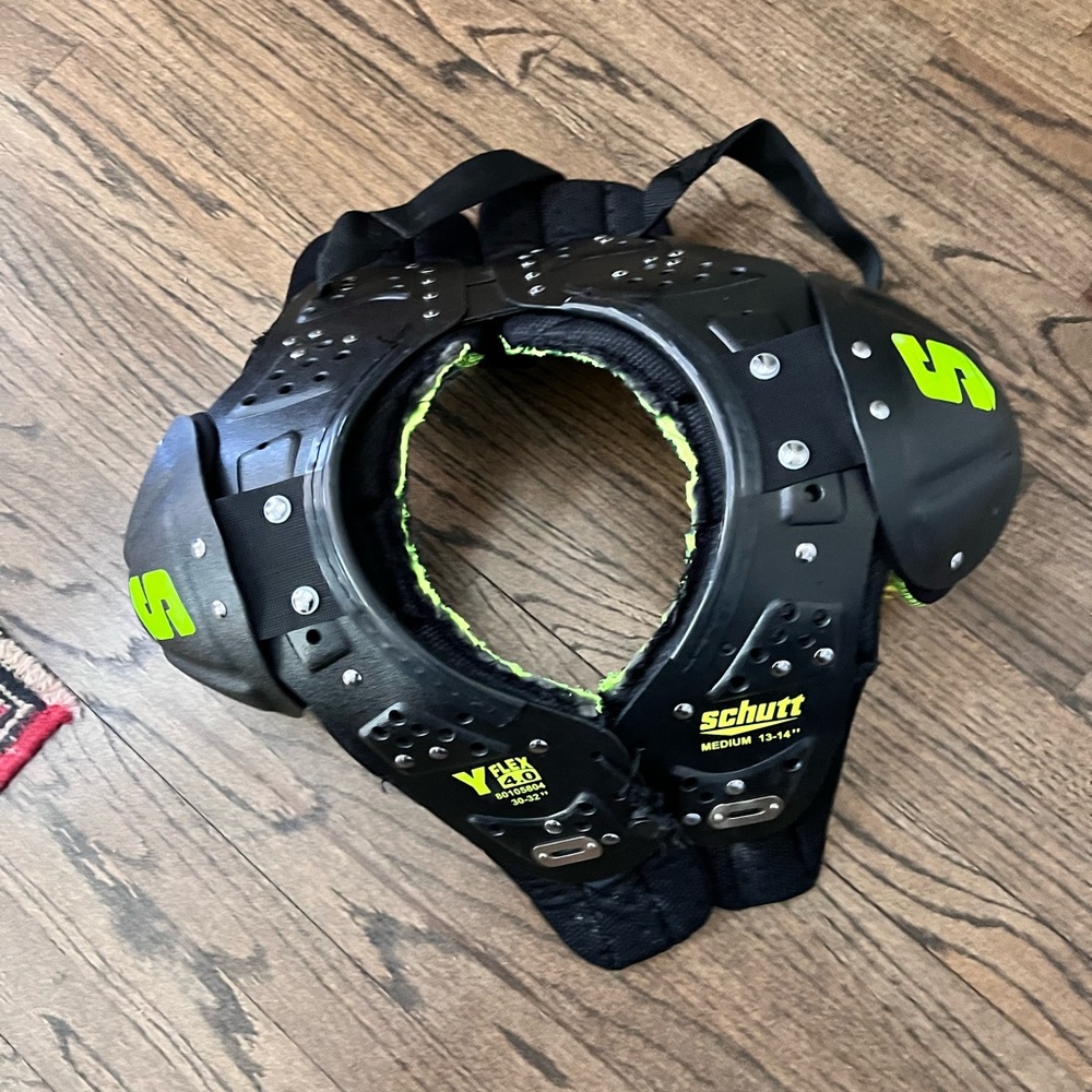 Youth lacrosse pads